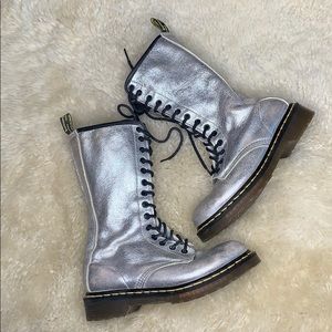 Metallic Silver 14 eyelet Dr Martens Boots size 6